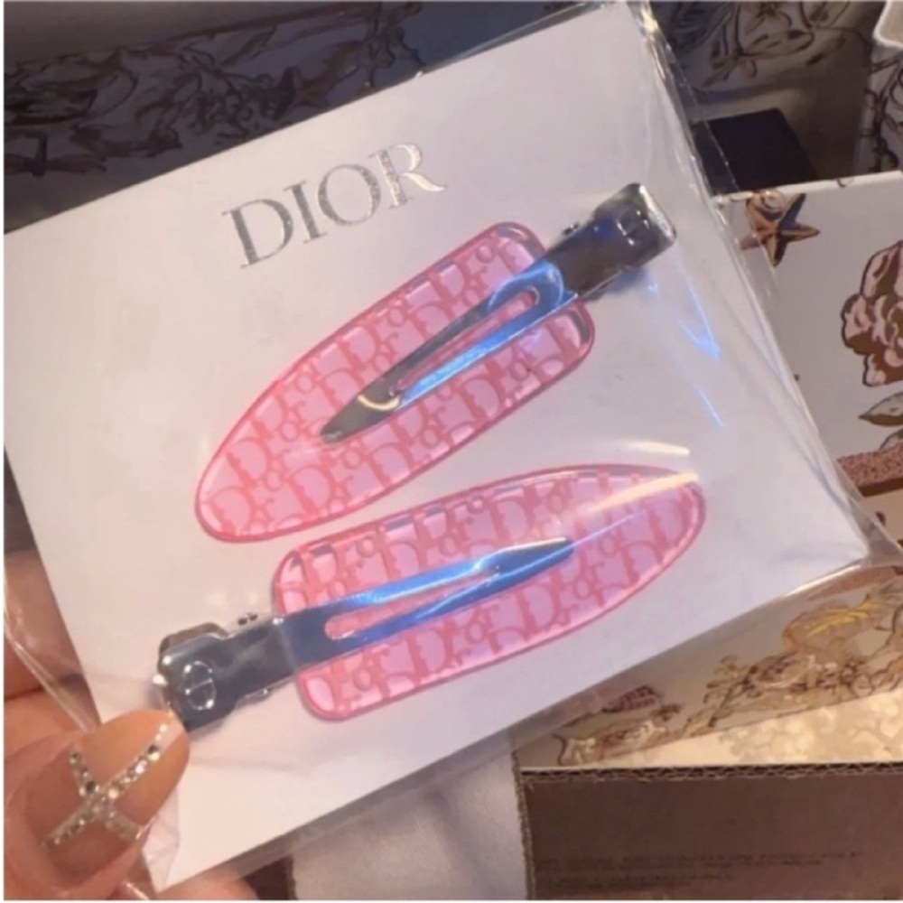 Dior beauty clips